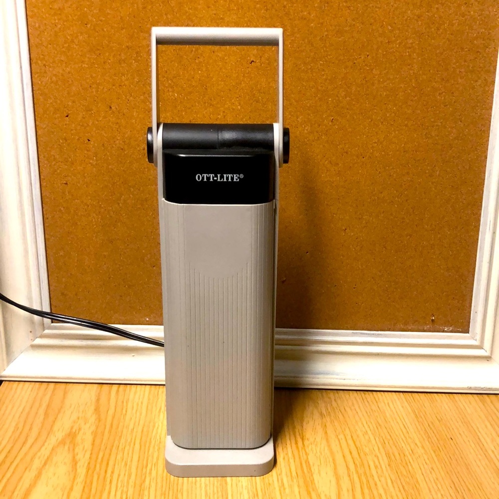 OTT-LITE  TRUE COLOR